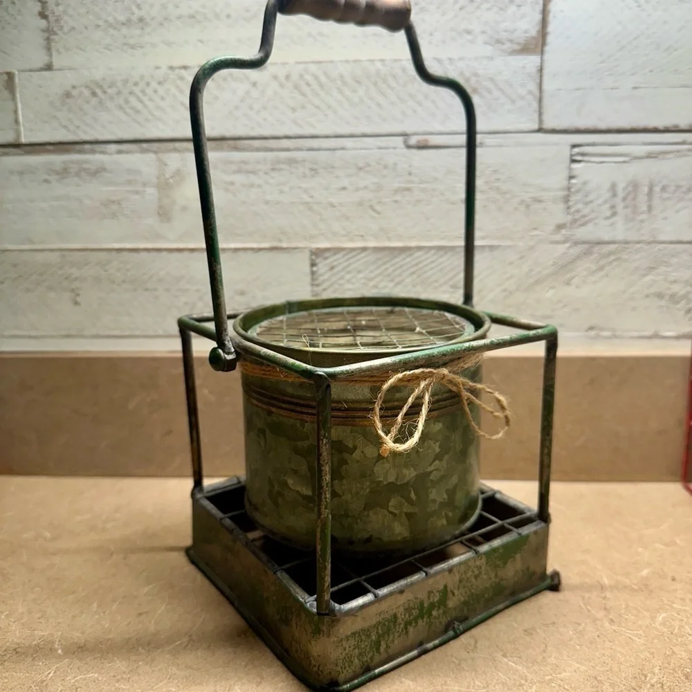 FARMHOUSE CANDLE HOLDER. GALVANIZED METAL WITH MOVABLE WOOD HANDLE. - Picture 2 of 9